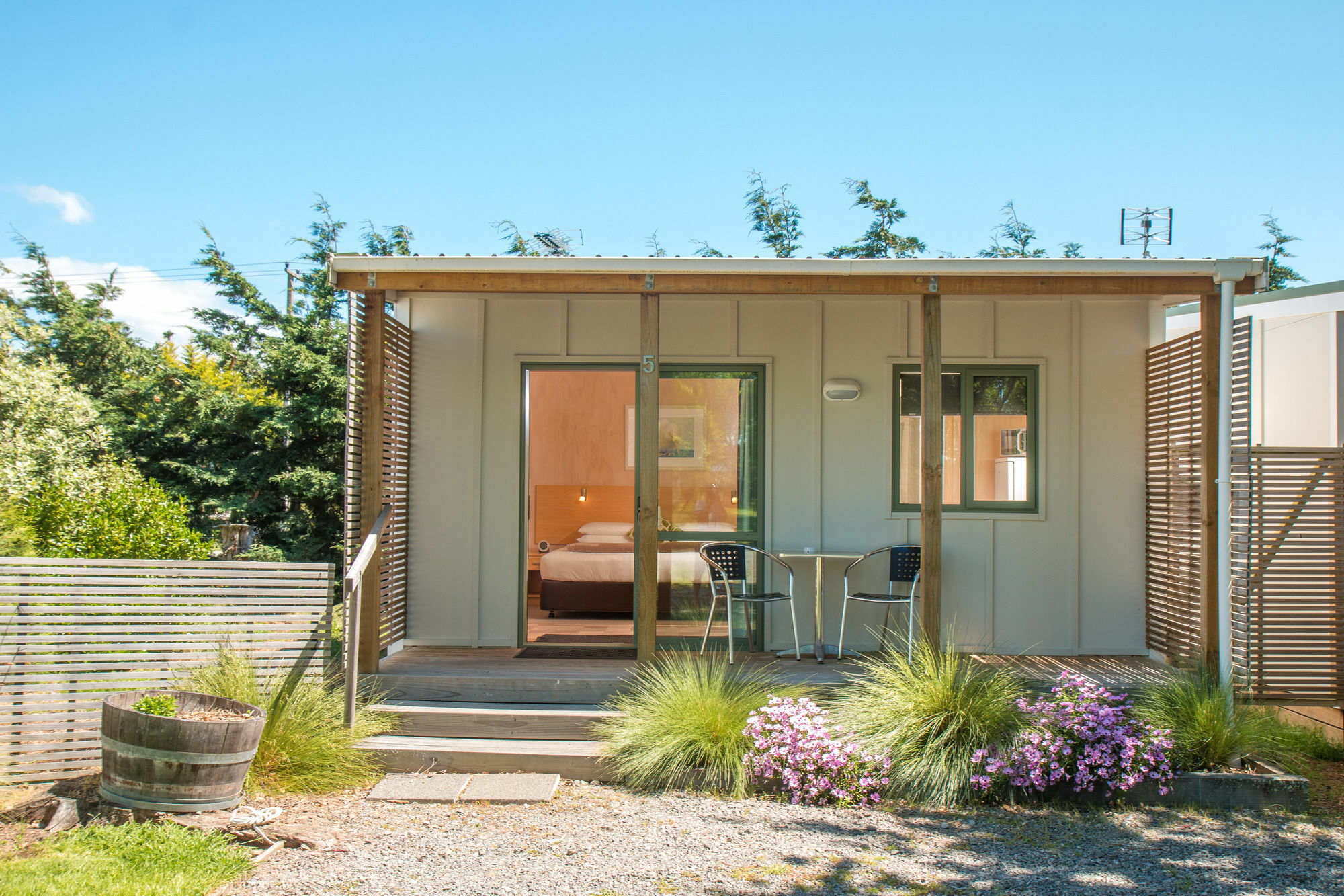 Martinborough Top 10 Holiday Park Экстерьер фото