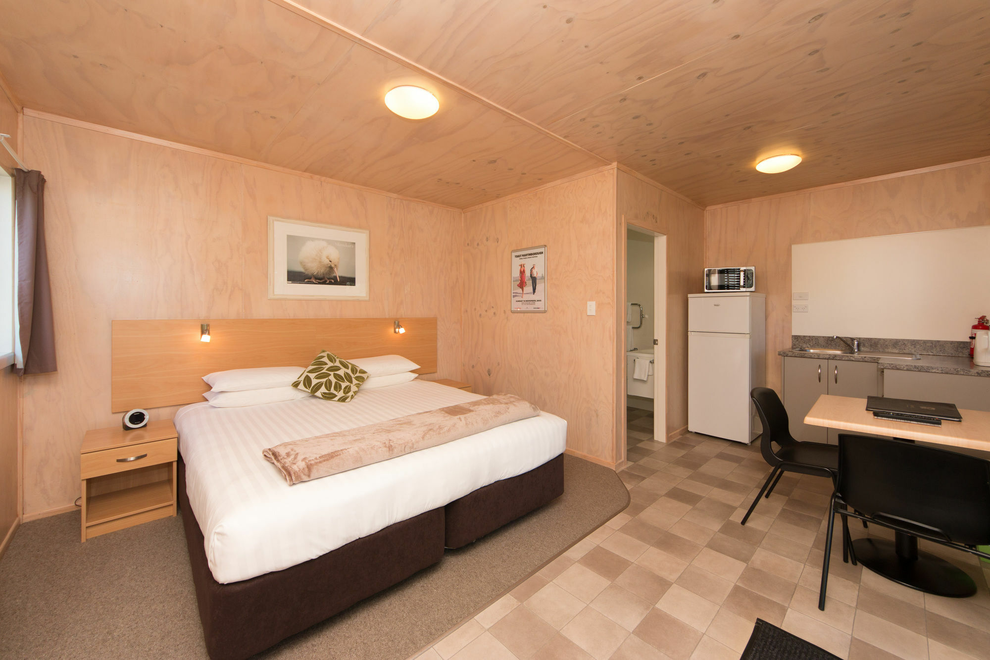 Martinborough Top 10 Holiday Park Экстерьер фото