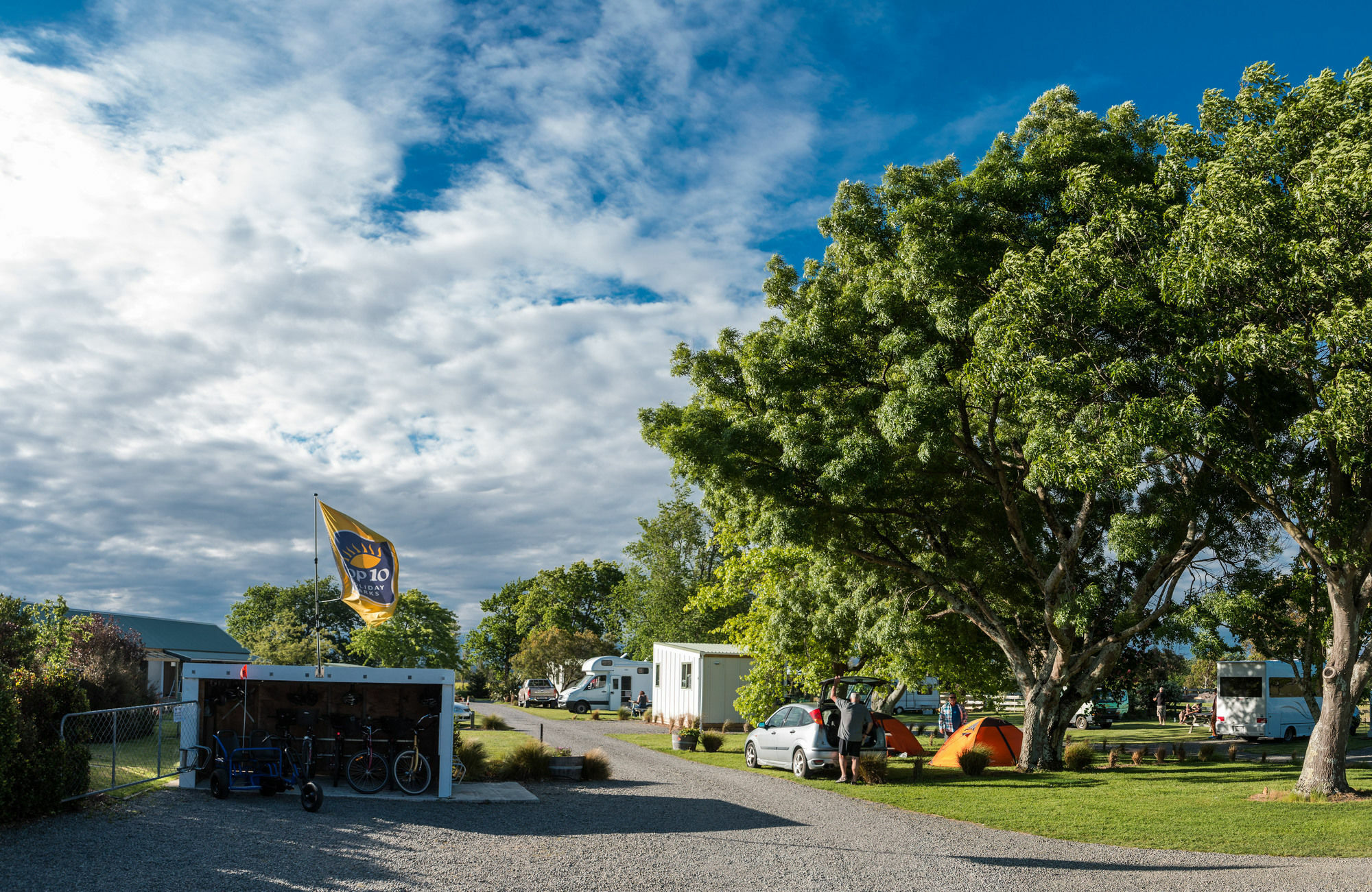Martinborough Top 10 Holiday Park Экстерьер фото